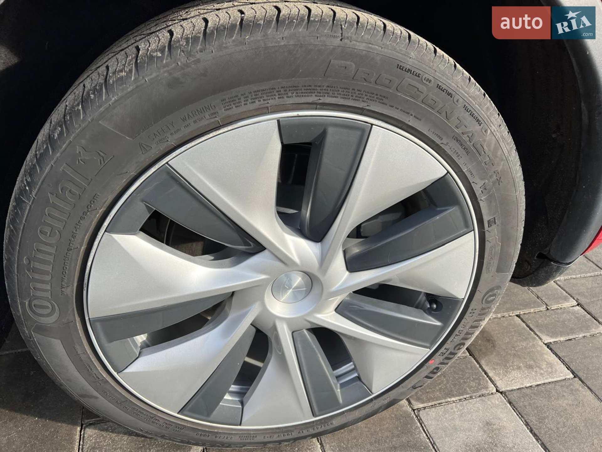 2022 Tesla Model Y - мініатюра 21