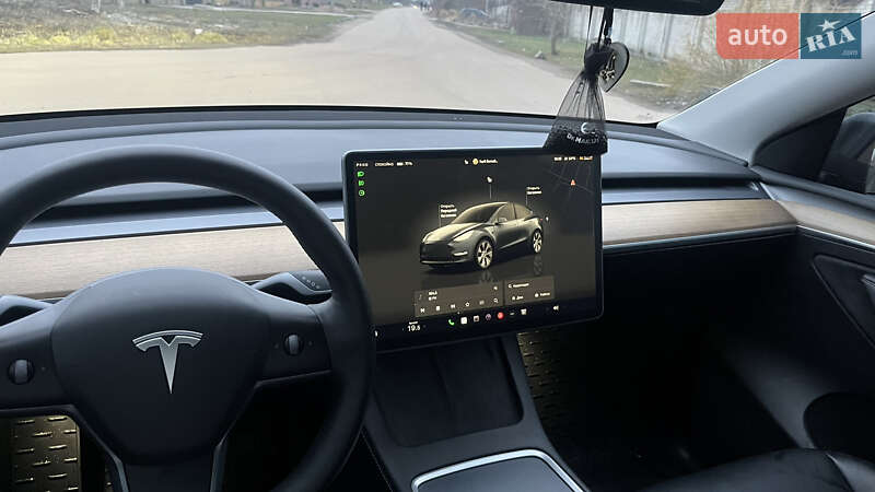 Внедорожник / Кроссовер Tesla Model Y 2022 в Житомире