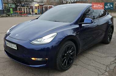 Позашляховик / Кросовер Tesla Model Y 2021 в Коростені