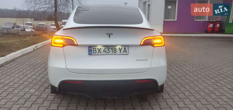 Внедорожник / Кроссовер Tesla Model Y 2023 в Хмельницком