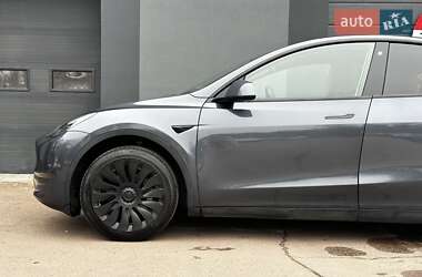 Внедорожник / Кроссовер Tesla Model Y 2022 в Киеве