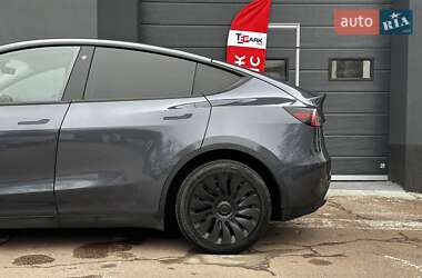 Внедорожник / Кроссовер Tesla Model Y 2022 в Киеве