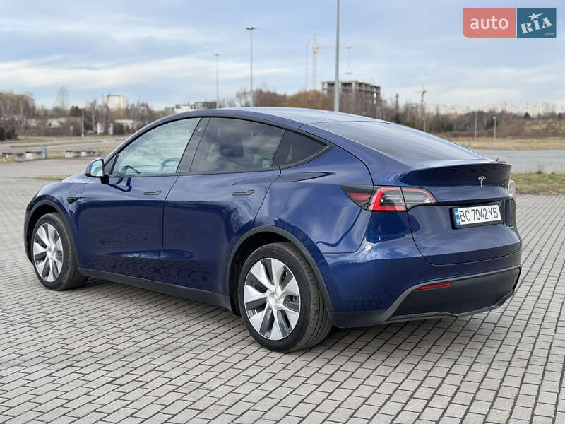 Внедорожник / Кроссовер Tesla Model Y 2020 в Львове