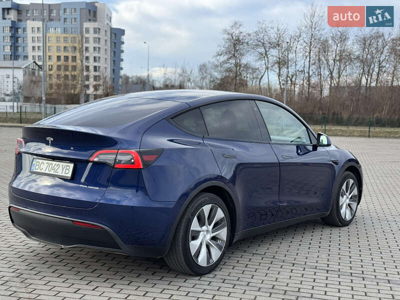 Внедорожник / Кроссовер Tesla Model Y 2020 в Львове
