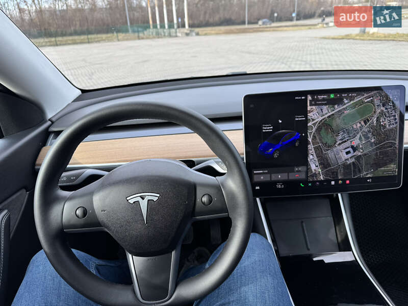 Внедорожник / Кроссовер Tesla Model Y 2020 в Львове