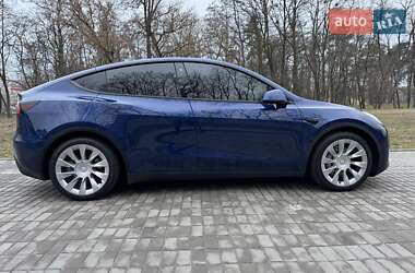 Позашляховик / Кросовер Tesla Model Y 2020 в 
