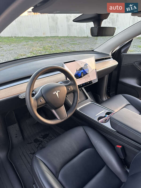 Внедорожник / Кроссовер Tesla Model Y 2022 в Хмельницком