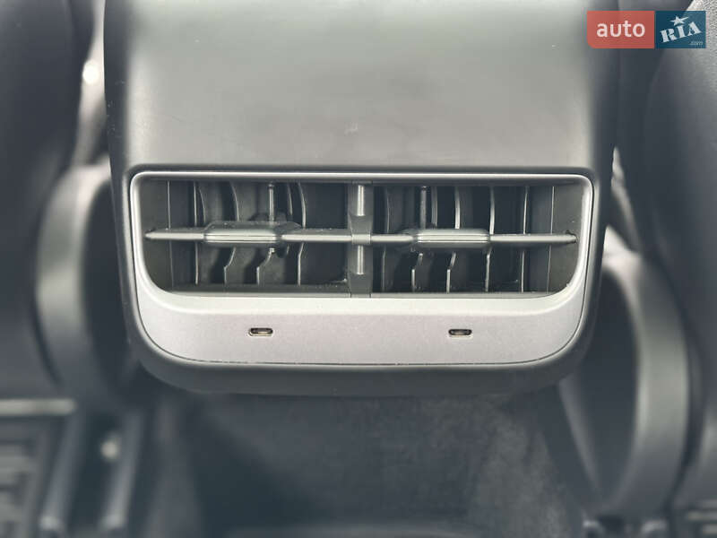 Внедорожник / Кроссовер Tesla Model Y 2022 в Житомире фото 27 Внедорожник / Кроссовер Tesla Model Y 2022 в Житомире