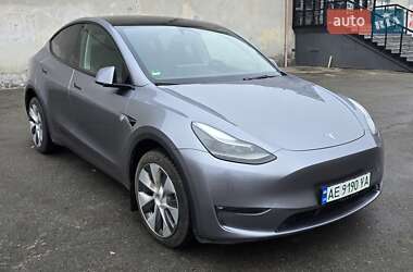 Внедорожник / Кроссовер Tesla Model Y 2024 в 