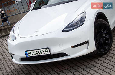 Внедорожник / Кроссовер Tesla Model Y 2022 в 
