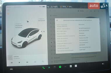 Позашляховик / Кросовер Tesla Model Y 2021 в 