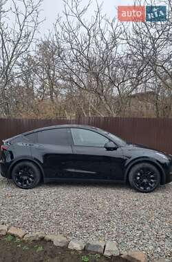 Внедорожник / Кроссовер Tesla Model Y 2023 в 