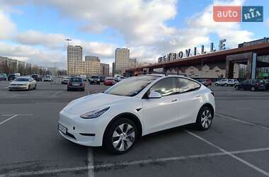 Внедорожник / Кроссовер Tesla Model Y 2022 в Киеве