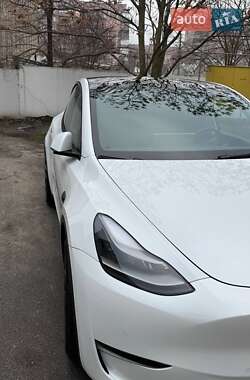 Позашляховик / Кросовер Tesla Model Y 2022 в 