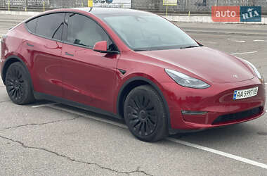 Позашляховик / Кросовер Tesla Model Y 2024 в Києві