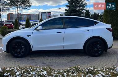 Позашляховик / Кросовер Tesla Model Y 2021 в Львові