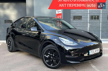 Внедорожник / Кроссовер Tesla Model Y 2020 в Киеве