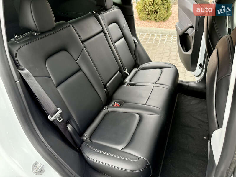Внедорожник / Кроссовер Tesla Model Y 2021 в Виннице