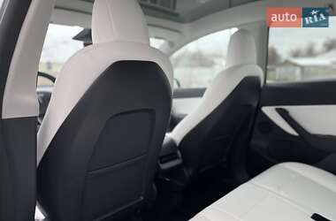 Внедорожник / Кроссовер Tesla Model Y 2022 в 