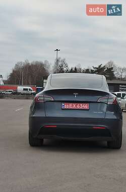 Внедорожник / Кроссовер Tesla Model Y 2022 в 