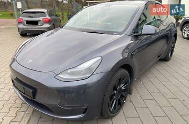 Позашляховик / Кросовер Tesla Model Y 2022 в Києві