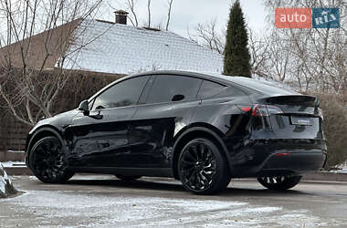 Внедорожник / Кроссовер Tesla Model Y 2023 в 