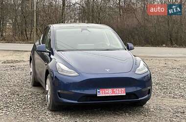 Позашляховик / Кросовер Tesla Model Y 2023 в Києві