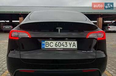 Внедорожник / Кроссовер Tesla Model Y 2022 в 