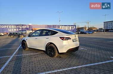 Позашляховик / Кросовер Tesla Model Y 2023 в 
