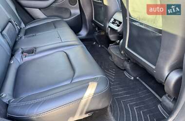 Внедорожник / Кроссовер Tesla Model Y 2022 в 