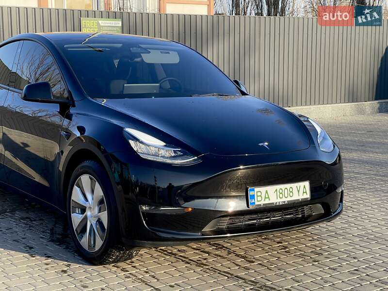 Внедорожник / Кроссовер Tesla Model Y 2023 в Кропивницком