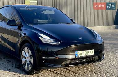 Внедорожник / Кроссовер Tesla Model Y 2023 в 