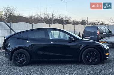 Внедорожник / Кроссовер Tesla Model Y 2022 в Луцке