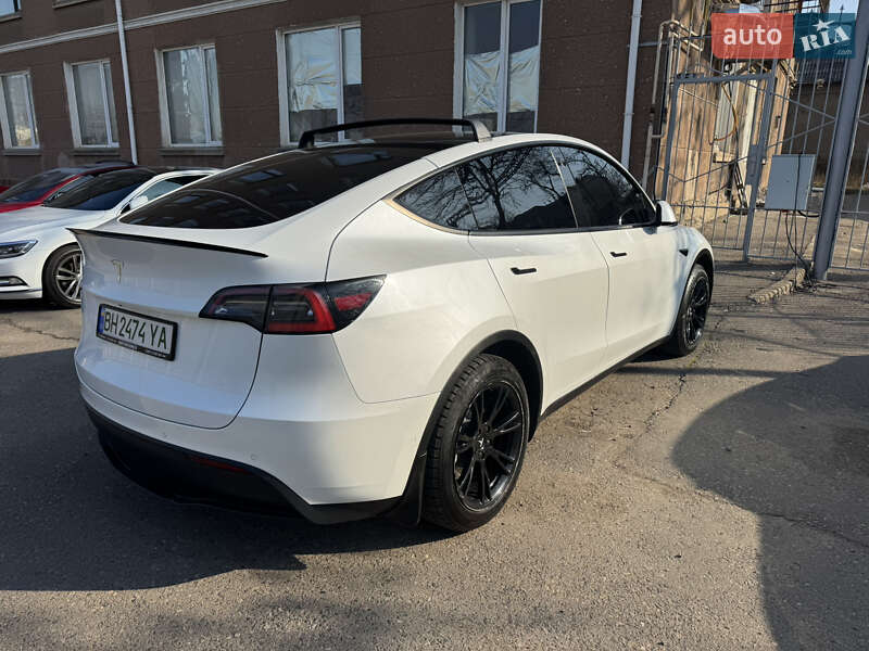 Внедорожник / Кроссовер Tesla Model Y 2021 в Одессе фото 17 Внедорожник / Кроссовер Tesla Model Y 2021 в Одессе