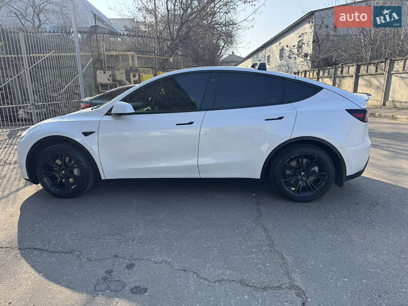 Внедорожник / Кроссовер Tesla Model Y 2021 в Одессе фото 21 Внедорожник / Кроссовер Tesla Model Y 2021 в Одессе