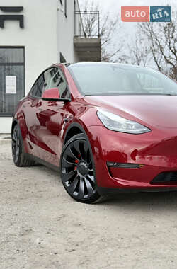 Внедорожник / Кроссовер Tesla Model Y 2024 в 