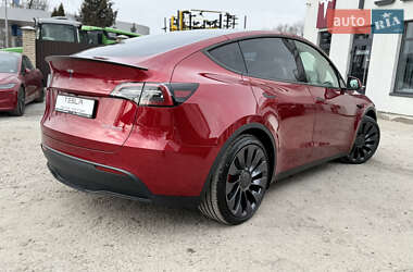 Внедорожник / Кроссовер Tesla Model Y 2024 в 