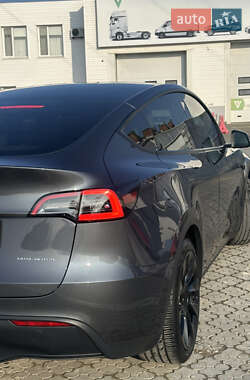 Внедорожник / Кроссовер Tesla Model Y 2023 в 
