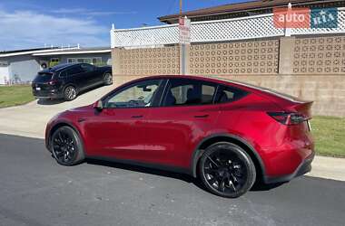 Внедорожник / Кроссовер Tesla Model Y 2024 в 