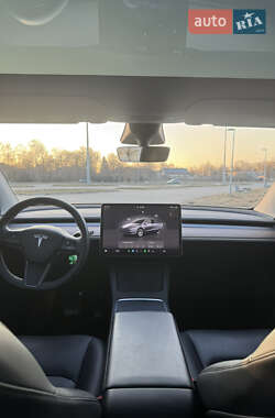 Внедорожник / Кроссовер Tesla Model Y 2022 в Львове