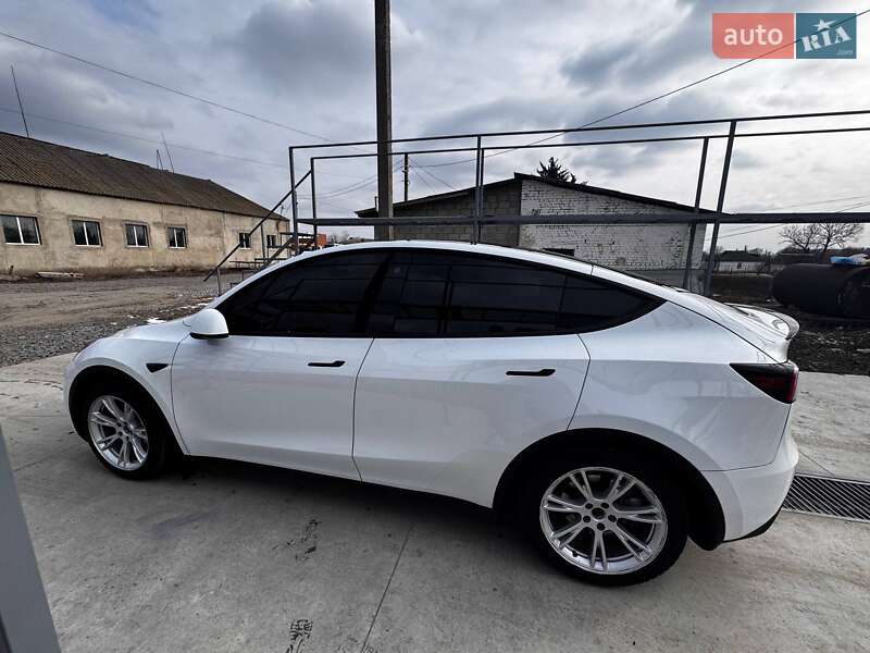 Внедорожник / Кроссовер Tesla Model Y 2023 в Виннице