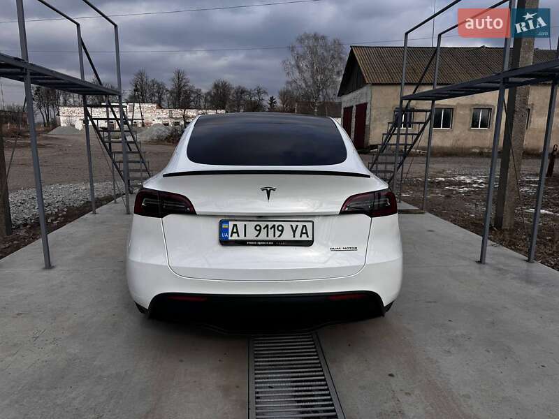Внедорожник / Кроссовер Tesla Model Y 2023 в Виннице
