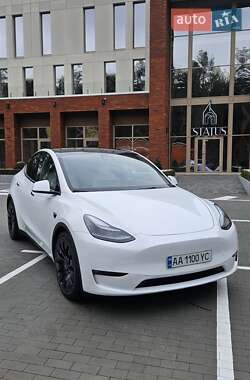 Внедорожник / Кроссовер Tesla Model Y 2022 в 