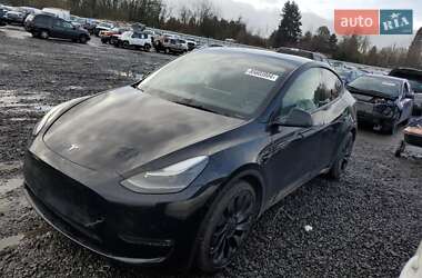 Tesla Model Y 2022