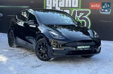 Внедорожник / Кроссовер Tesla Model Y 2023 в Киеве