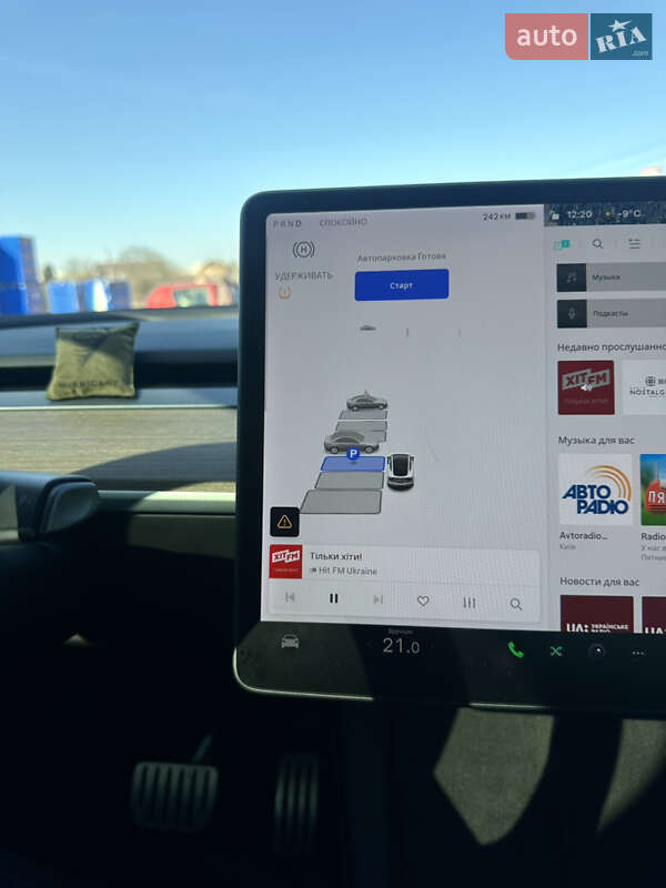 Внедорожник / Кроссовер Tesla Model Y 2021 в Стрые