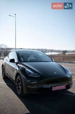 Внедорожник / Кроссовер Tesla Model Y 2023 в Ровно