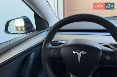 Внедорожник / Кроссовер Tesla Model Y 2023 в 