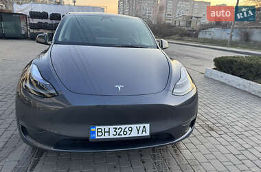 Внедорожник / Кроссовер Tesla Model Y 2023 в 