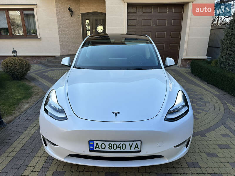 Внедорожник / Кроссовер Tesla Model Y 2020 в Ужгороде